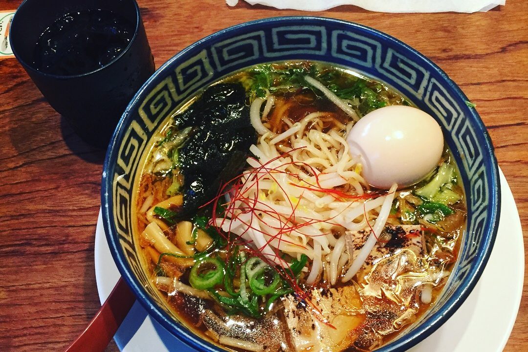 A picture of a bowl of ramen